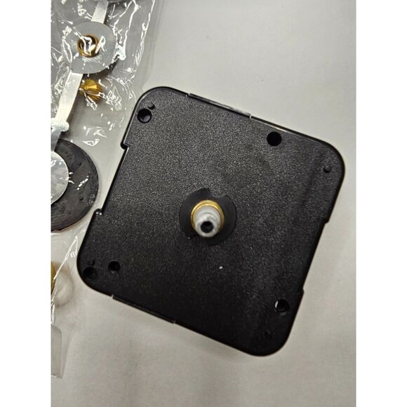 Vangold Clock Mechanism Kit With Hands & Mounting Hardware Complete - Picture 6 of 9